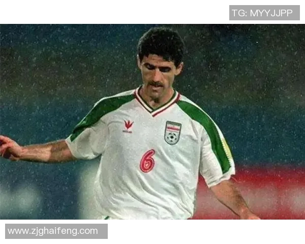 孤单英雄的传奇故事揭示了哪位足球明星的孤独与坚韧 孤单英雄的传奇故事揭示了哪位足球明星的孤独与坚韧