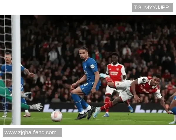 德尼普罗主场迎战埃因霍温两队争夺欧战资格的关键对决