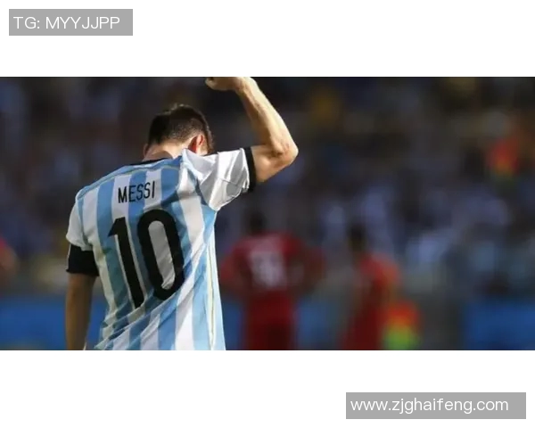 比尔森与萨迪纳摩激战正酣比分悬念引发球迷热议 比尔森与萨迪纳摩激战正酣比分悬念引发球迷热议